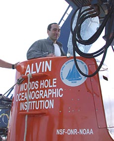 Lonny Lippsett, our Dive and Discover correspondent for this cruise, got his first trip in Alvin today!