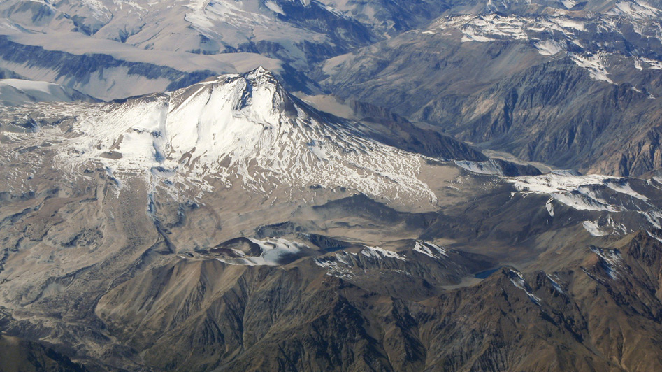 Cerro Azul volcano